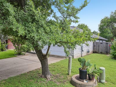 Primary bedroom at 14611 Highsmith ST - 3 bed 2 bath home