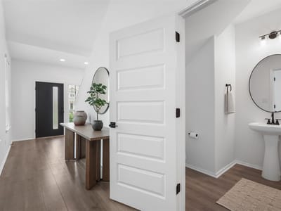 Primary bedroom at 147 Heather Glen WAY - 4 bed 2 bath home