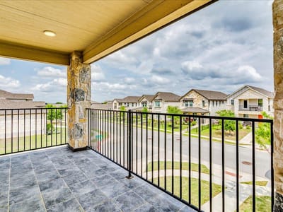 Living area at 147 Sawtooth Mountain WAY - 3 bed 2 bath home