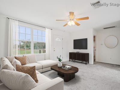 Property photo 4 at 1470 Oak Grove RD - 3 bed 2 bath home