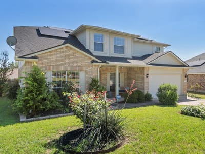 Living area at 14716 Bruno CIR - 5 bed 3 bath home