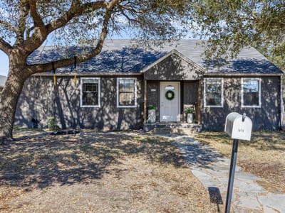 Kitchen at 1479 E Hempstead St - Knox, Giddings, TX
