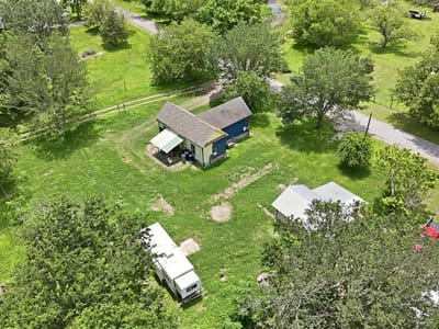 Property photo 4 at 148 Brenham ST - 2 bed 1 bath home