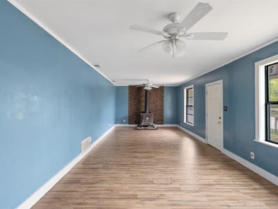 Primary bedroom at 148 E Boundary St - 3 bed 2 bath home