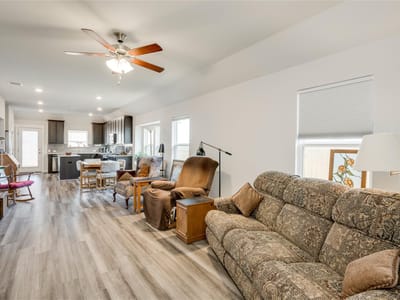 Property photo 5 at 148 Gidran TRL - 3 bed 2 bath home