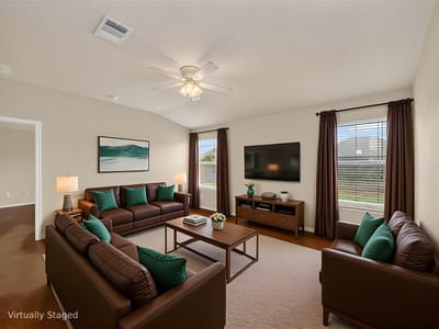 Property photo 4 at 1480 Twin CV - 3 bed 2 bath home