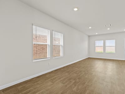 Primary bedroom at 149 Morning GRV - 5 bed 3 bath home