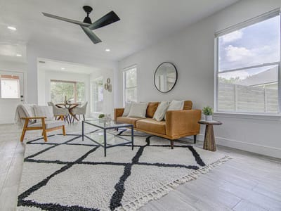 Living area at 14901 Chamberlain Ct - 4 bed 2 bath home