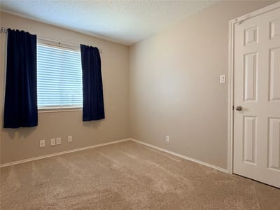 Property photo 5 at 14906 Snelling DR - 3 bed 2 bath home
