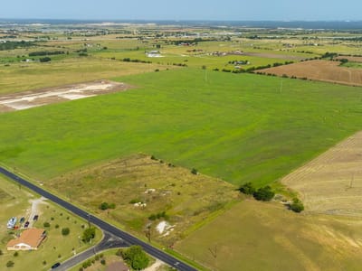 Primary bedroom at 1499 CR 311 Dr - Carouthers J Sur, Jarrell, TX