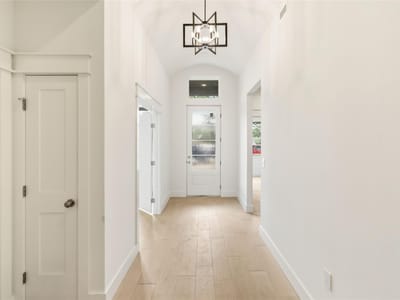 Living area at 15 Summertime CIR - 4 bed 2 bath home