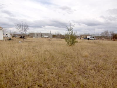 Primary bedroom at 150 Callaway Ct - Bridgestone Ranches, Lockhart, TX