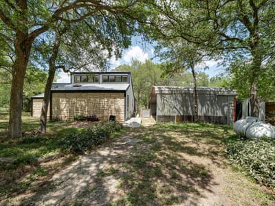 Kitchen at 150 Lakeview DR - 3 bed 2 bath home