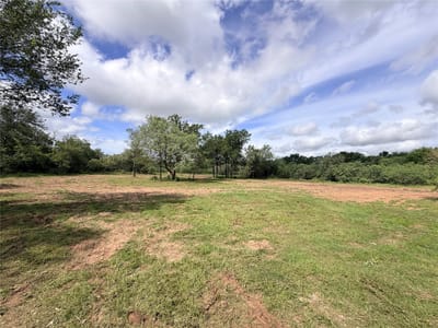 Property photo 3 at 150 Pumper RD - None, Luling, TX