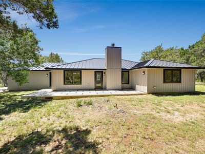 Primary bedroom at 150 Star Thistle Trl - 3 bed 2 bath home