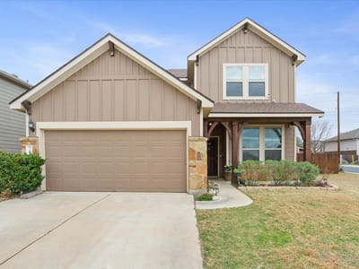 Living area at 1500 Cliffbrake WAY - 4 bed 3 bath home