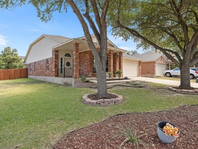 Property photo 5 at 1500 Jackie Robinson PL - 3 bed 2 bath home
