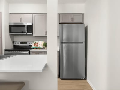 Photo 5 of 31 at 1500 Northwest BLVD Unit #426 - 2 bed 1 bath home
