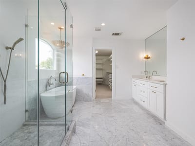 Bathroom at 1503 Brighton Bend LN - 4 bed 3 bath home