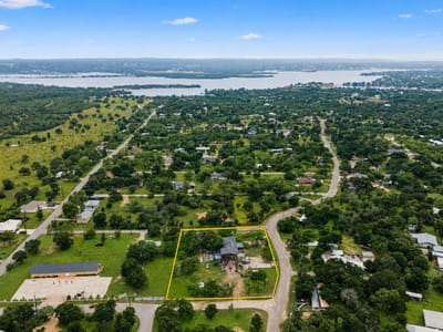 Kitchen - 1503 Kingsoak Dr Kitchen at 1503 Kingsoak Dr - 4 bed 2 bath home