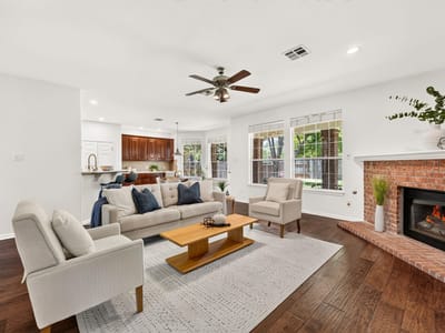 Living area at 1503 Silver Oak TRL - 5 bed 4 bath home