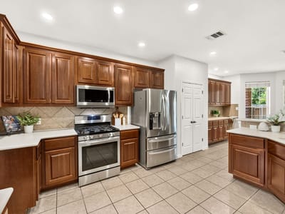 Kitchen at 1503 Silver Oak TRL - 5 bed 4 bath home