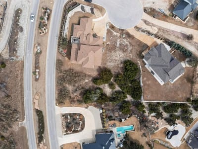 Living area at 1505 Chalk Bluff CT - Crystal Falls, Leander, TX