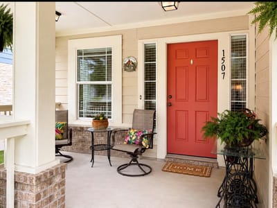 Living area at 1507 Big Thicket Dr - 3 bed 2 bath home