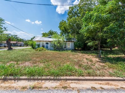 Property photo 4 at 1507 Cummings ST - 2 bed 1 bath home