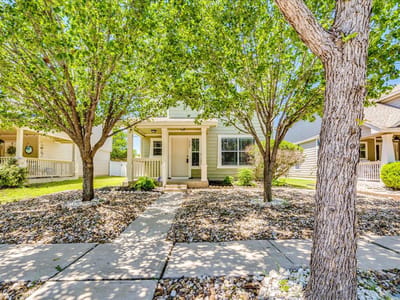 Living area at 1507 Davis Mountain LOOP - 3 bed 2 bath home