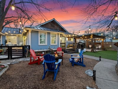 Primary bedroom at 1507 S Church St - 3 bed 2 bath home