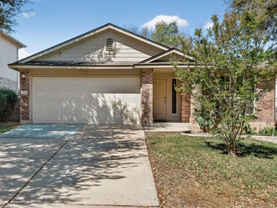 Living area at 1508 Plume Grass PL - 3 bed 2 bath home