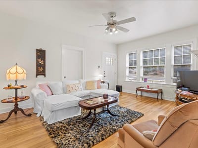 Primary bedroom at 1509 Parkway - Enfield 10, Austin, TX