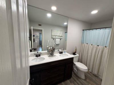 Photo 5 - 151 Comanche PT Photo 5 of 20 at 151 Comanche PT - 4 bed 3 bath home