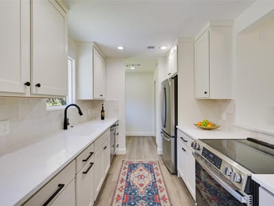 Kitchen at 151 Star Thistle Trl - 2 bed 2 bath home