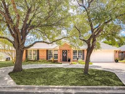 Property photo 2 at 1510 Shadow WALK - 3 bed 2 bath home