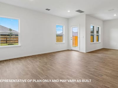 Photo 4 - 15104-A Afleet Alex ST Unit #A Photo 4 of 27 at 15104-A Afleet Alex ST Unit #A - 4 bed 2 bath home