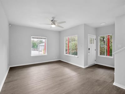 Property photo 4 at 15109 S Flamingo DR - 3 bed 2 bath home