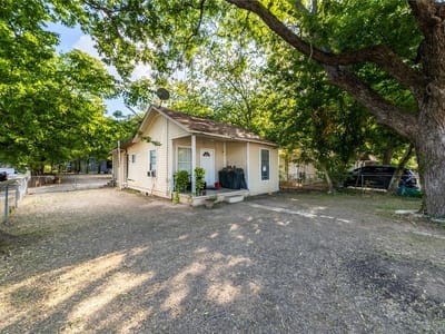 Kitchen at 1511 Holly St - 2 bed 1 bath home