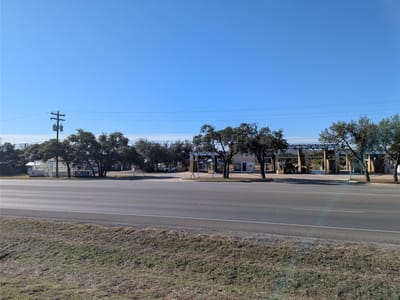Kitchen at 1511 US Hwy 290 Hwy - Dripping Springs, TX