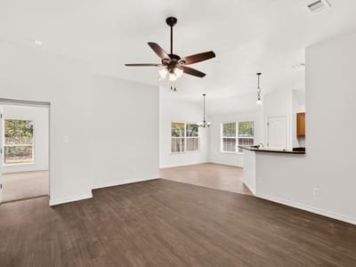 Property photo 4 at 1512 Shadow WALK - 3 bed 2 bath home