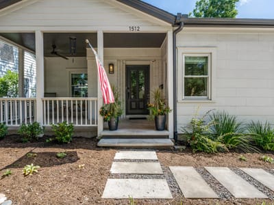 Property photo 2 at 1512 W 30th ST - 2 bed 2 bath home