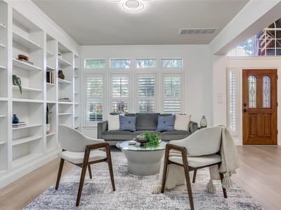 Living area at 15128 Thatcher DR - 5 bed 3 bath home