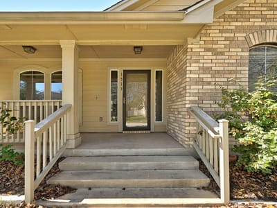 Property photo 3 at 1513 Big Bend DR - 4 bed 2 bath home