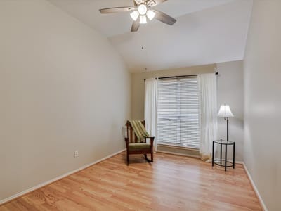 Bathroom at 1515 Laurel Oak LOOP - 3 bed 2 bath home