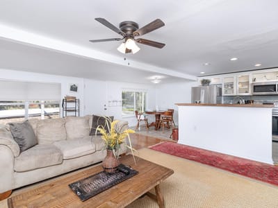 Primary bedroom at 1517 Hill Way DR - 2 bed 1 bath home