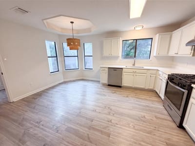 Property photo 3 at 1517 River Oak DR - 4 bed 2 bath home