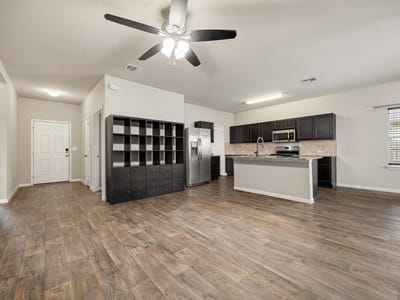 Primary bedroom at 152 Cibolo Creek DR - 3 bed 2 bath home