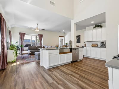 Property photo 4 at 152 Fire Wheel PASS - 4 bed 2 bath home