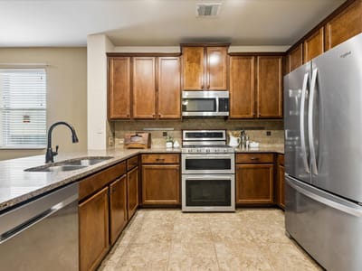 Kitchen at 1521 Heep RUN - 5 bed 3 bath home